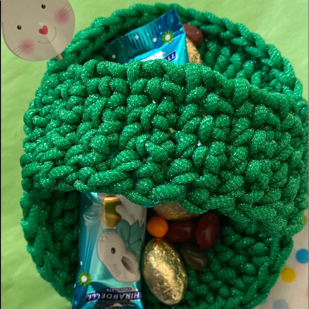 Handmade mini Easter baskets - Picture 2 of 4